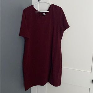 Maroon shift dress